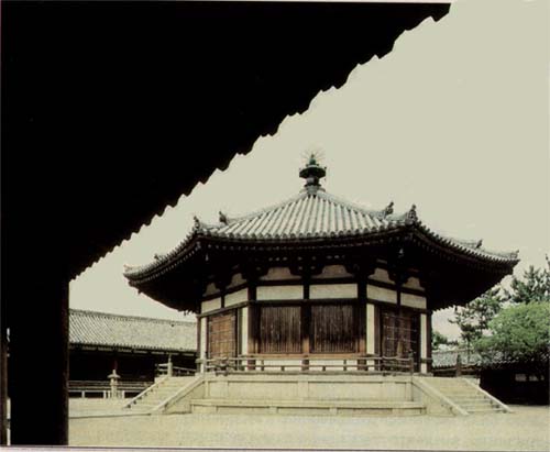 Юмэдоно в Восточном храме Хорюдзи